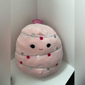 Garnet squishmallows